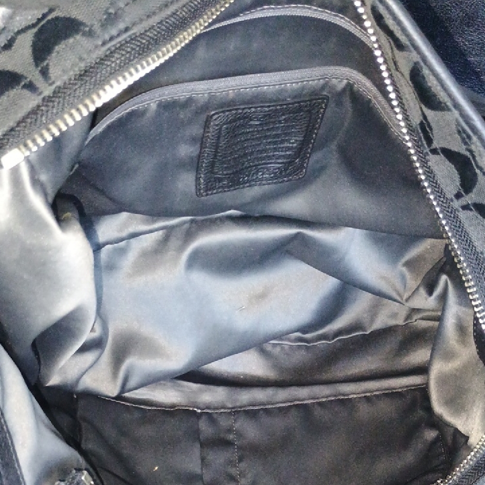 Coach Black Signature Shoulder Bag - Picture 12 of 12